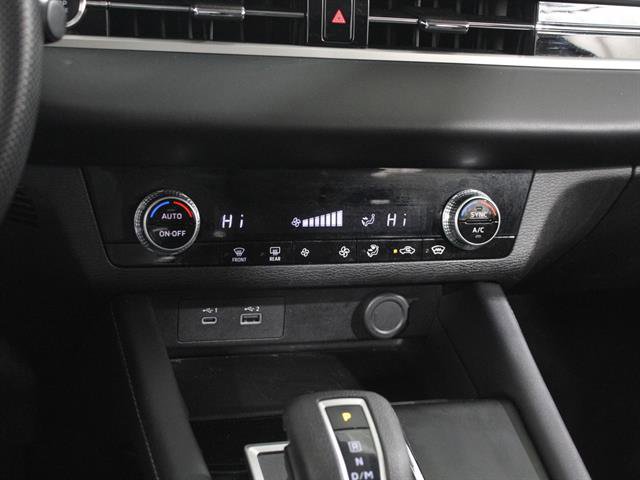 Used 2024 Mitsubishi Outlander ES image 13