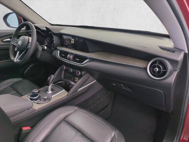 Used 2018 Alfa Romeo Stelvio Ti AWD/4WD image 26