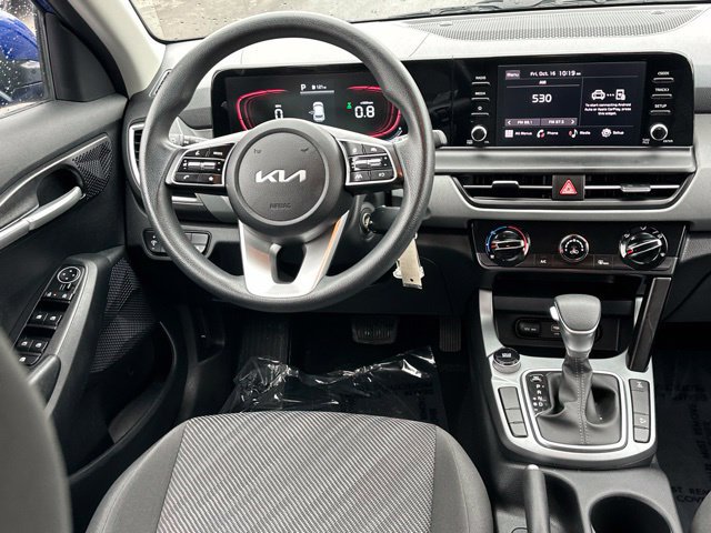 Used 2024 Kia Seltos LX AWD/4WD image 32