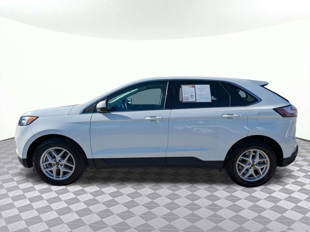 Used 2024 Ford Edge SEL AWD/4WD image 6