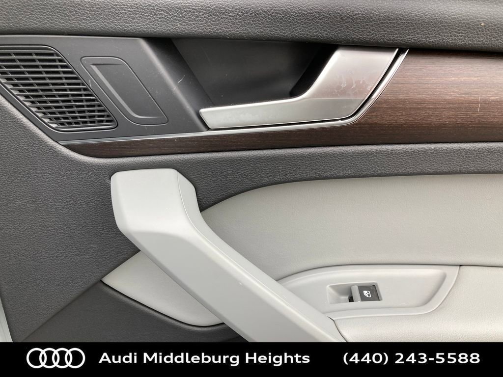 Certified 2022 Audi Q5 2.0T Premium Plus w/ Premium Plus Package image 29