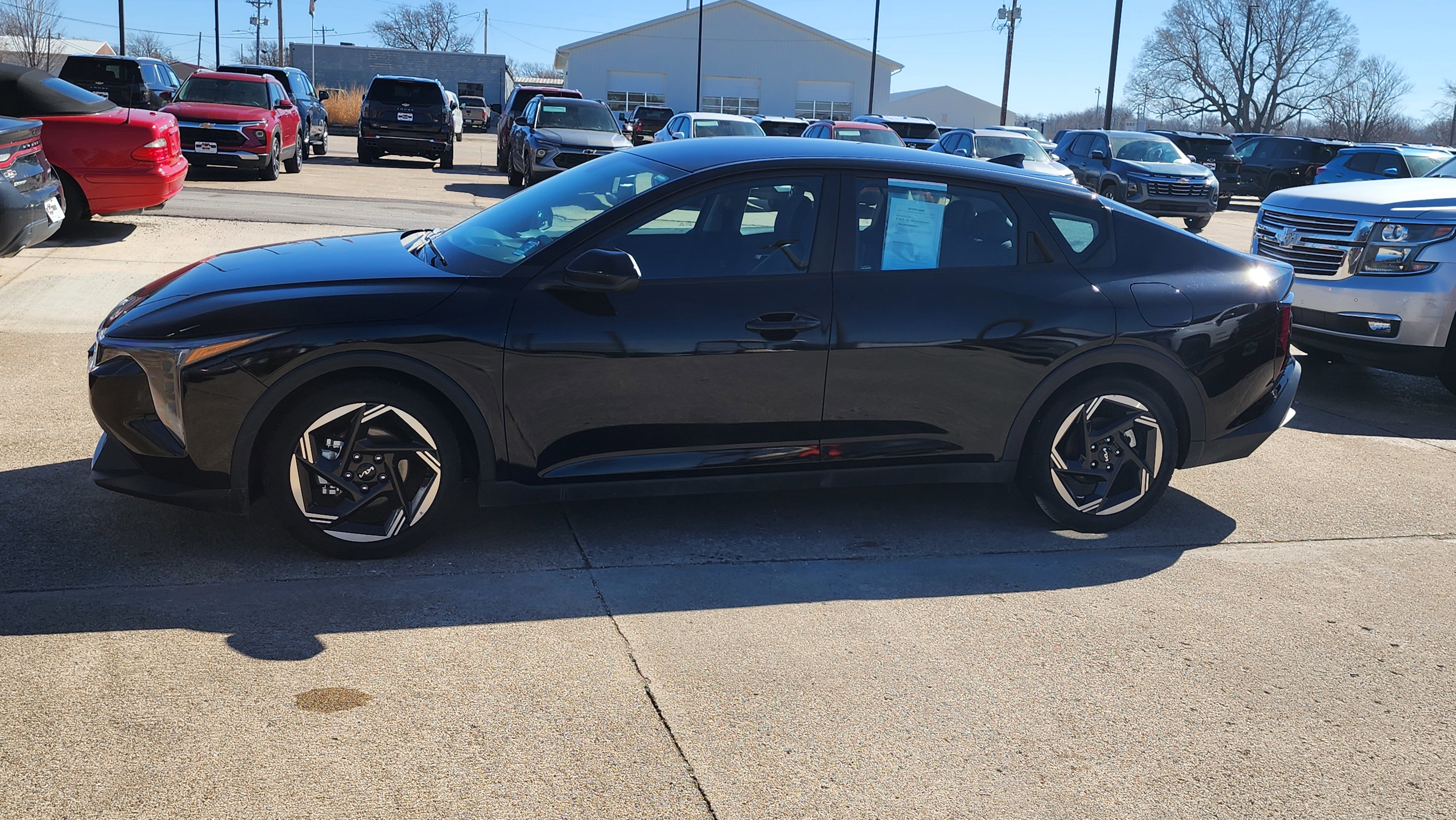 Used 2025 Kia K4 EX image 9