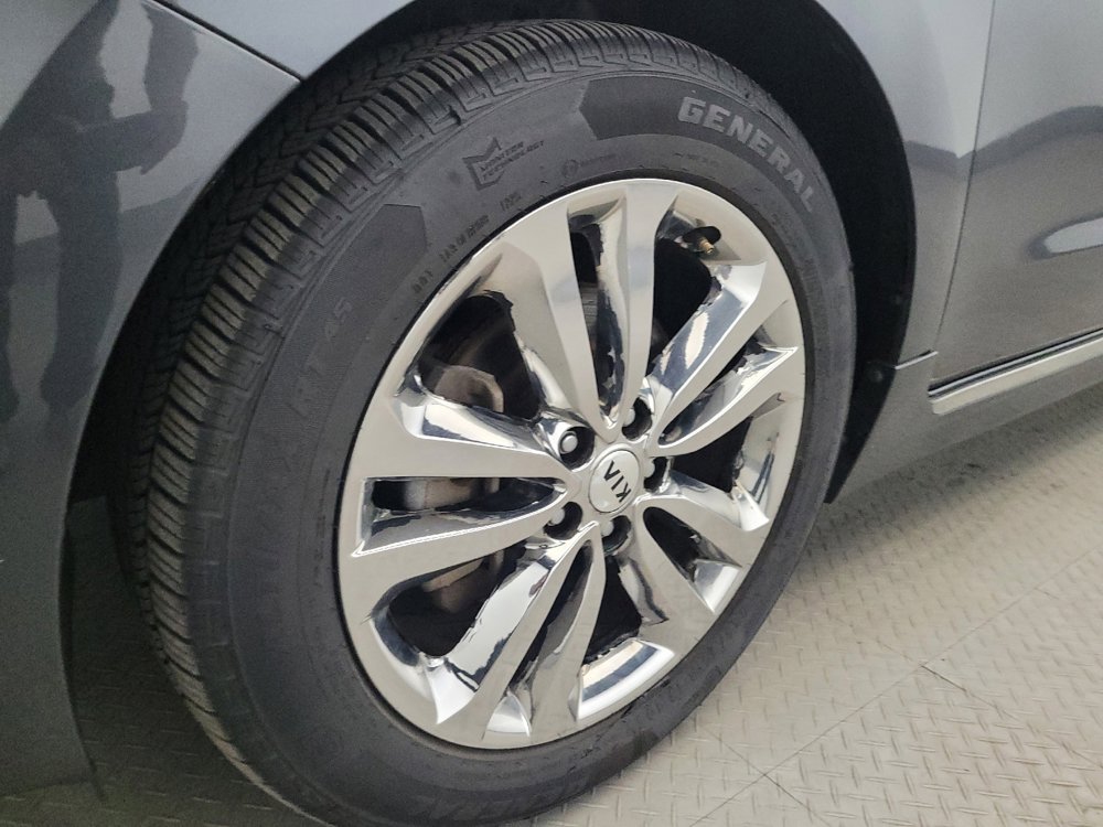 Used 2018 Kia Sedona SX Limited w/ SX Limited Prestige Package FWD image 31