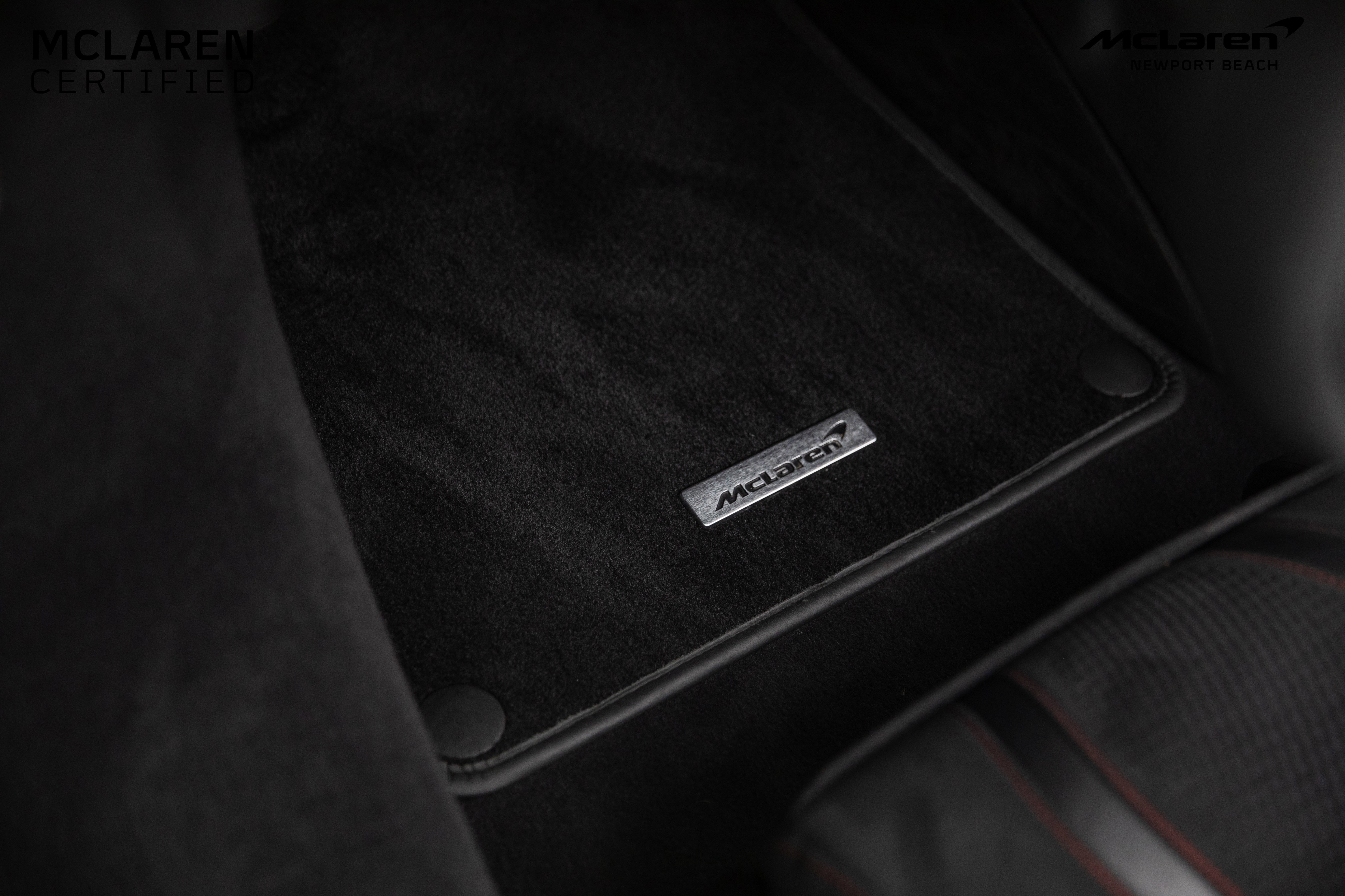 Used 2024 McLaren 750S Spider image 28