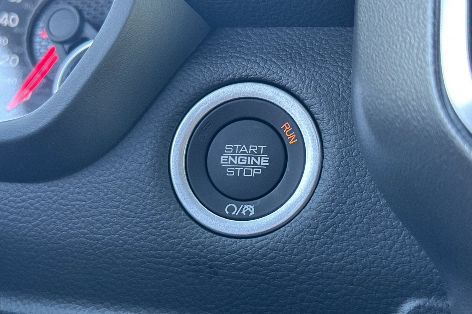 New 2026 RAM 1500 4x4 Crew Cab image 22