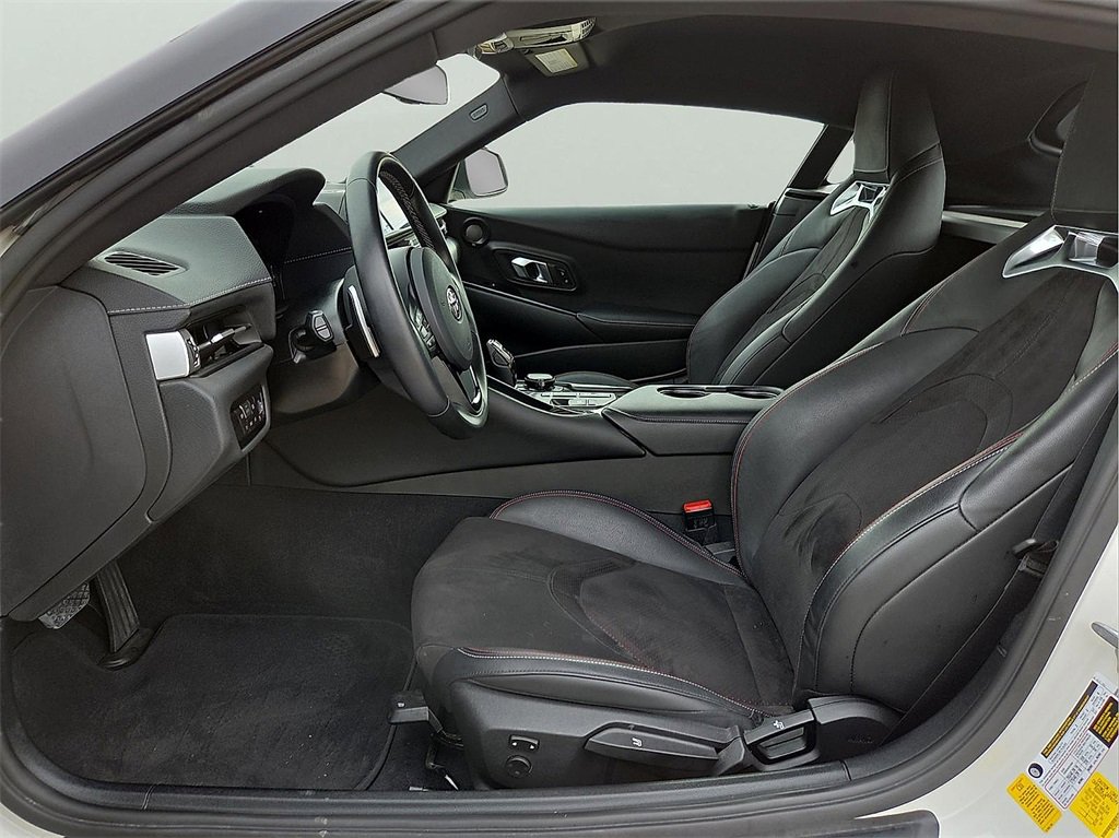 Used 2022 Toyota Supra w/ Safety & Technology Package image 10