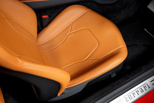 Used 2019 Ferrari Portofino image 55