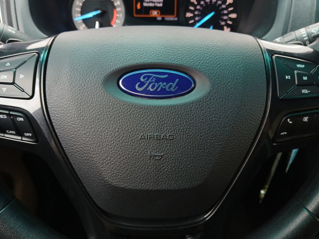 Used 2016 Ford Explorer 4WD image 5