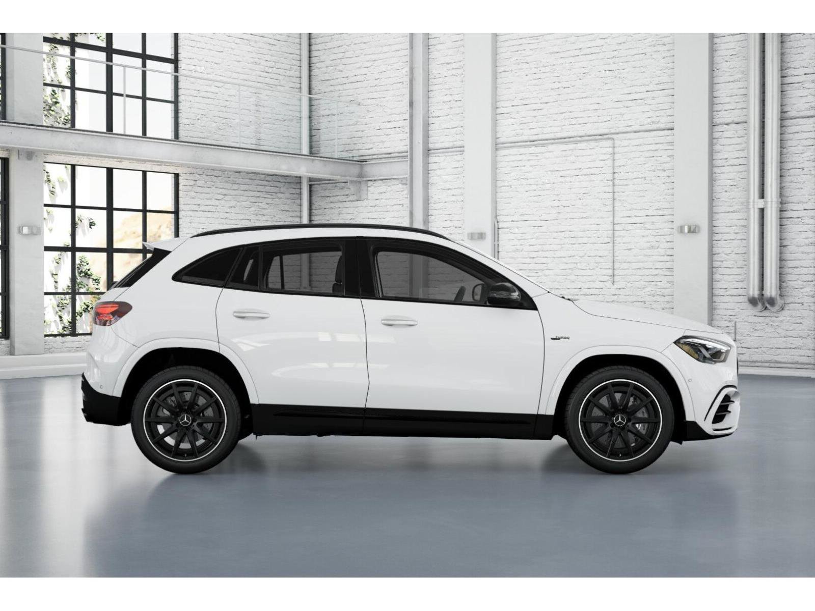 New 2026 Mercedes-Benz GLA 35 AMG 4MATIC image 2