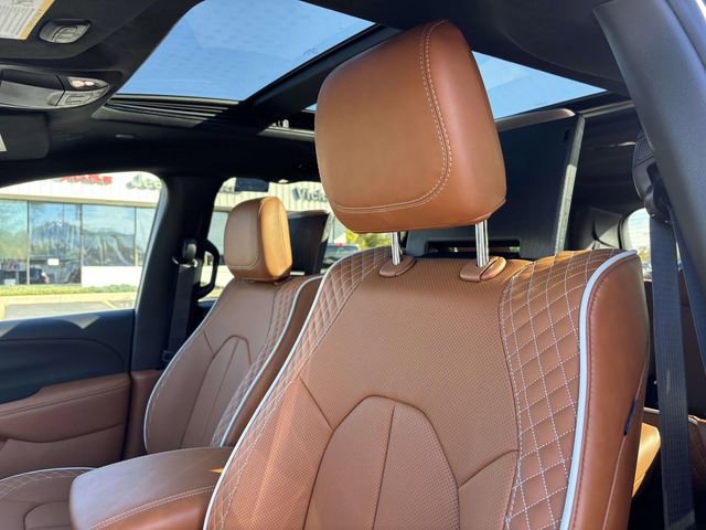 New 2026 Chrysler Pacifica Pinnacle image 20