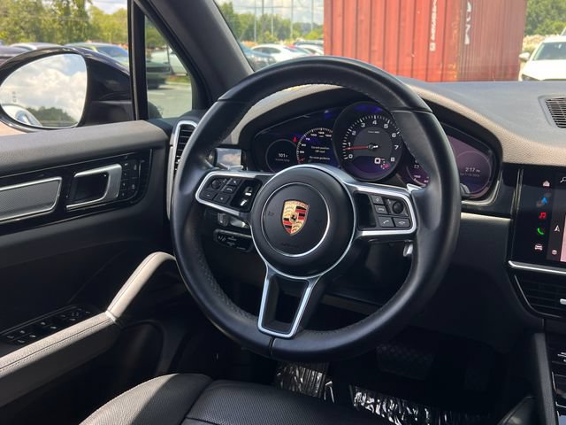 Used 2022 Porsche Cayenne Platinum Edition AWD/4WD image 19