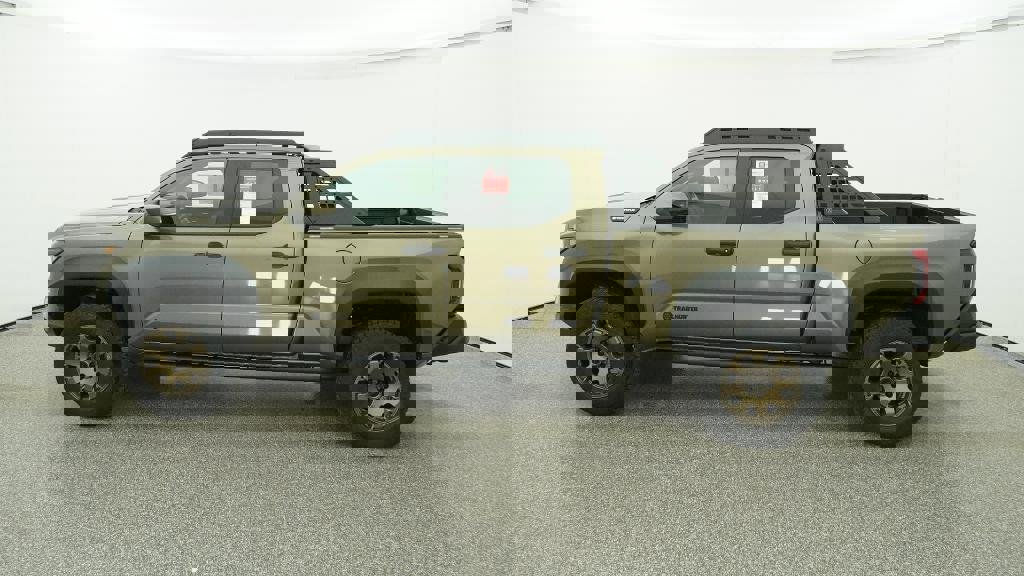 New 2025 Toyota Tacoma Trailhunter image 22