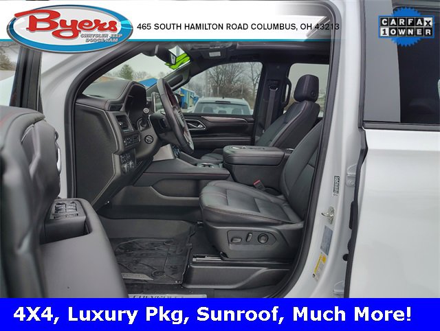 Used 2024 Chevrolet Suburban RST w/ Luxury Package image 2