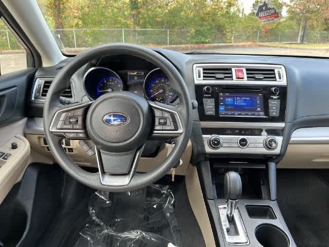 Used 2019 Subaru Outback 2.5i AWD/4WD image 13