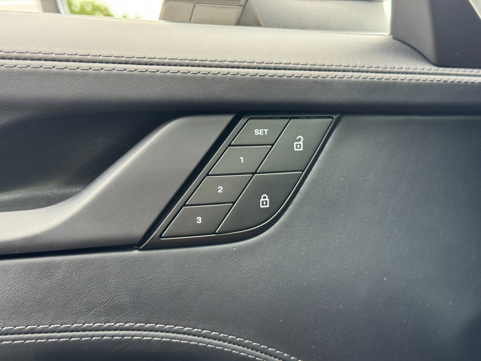 Used 2024 Porsche 911 Carrera T image 17