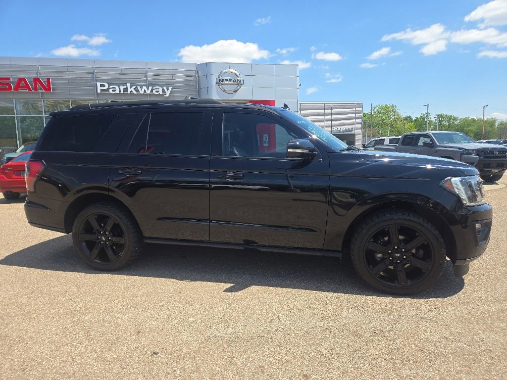 Used 2019 Ford Expedition Limited w/ Equipment Group 303A AWD/4WD image 8