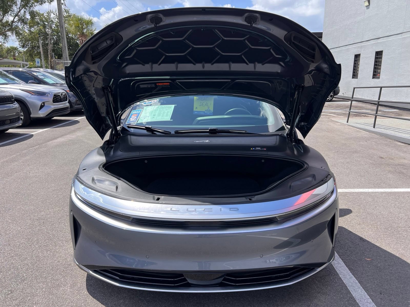 Used 2024 Lucid Air Touring AWD/4WD image 16