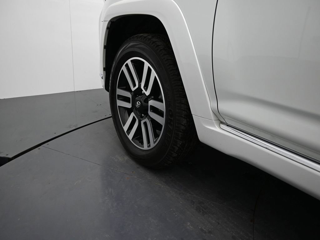 Used 2024 Toyota 4Runner Limited image 10