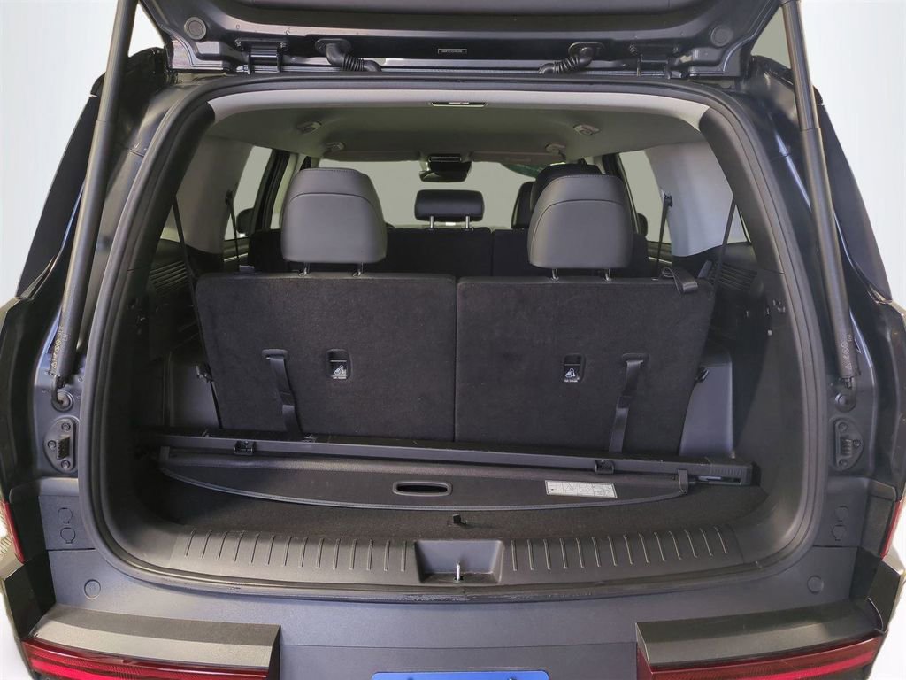 Certified 2025 Hyundai Santa Fe SEL image 14