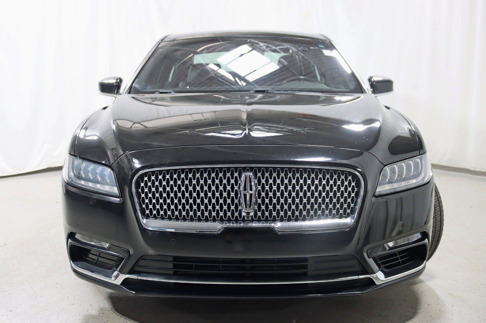 Used 2017 Lincoln Continental Reserve w/ Luxury Package AWD/4WD image 8