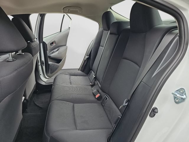 Used 2026 Toyota Corolla LE FWD image 33