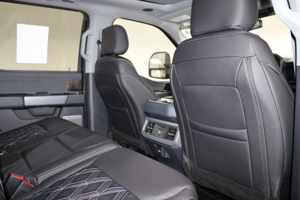 New 2026 Ford F250 Lariat w/ Black Appearance Package AWD/4WD image 36