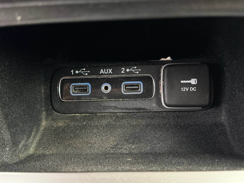 Used 2021 Jeep Grand Cherokee Limited AWD/4WD image 25