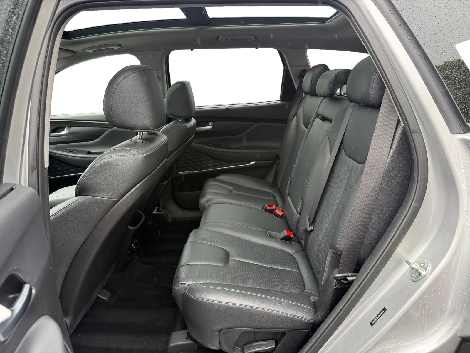 Used 2020 Hyundai Santa Fe Limited FWD image 16