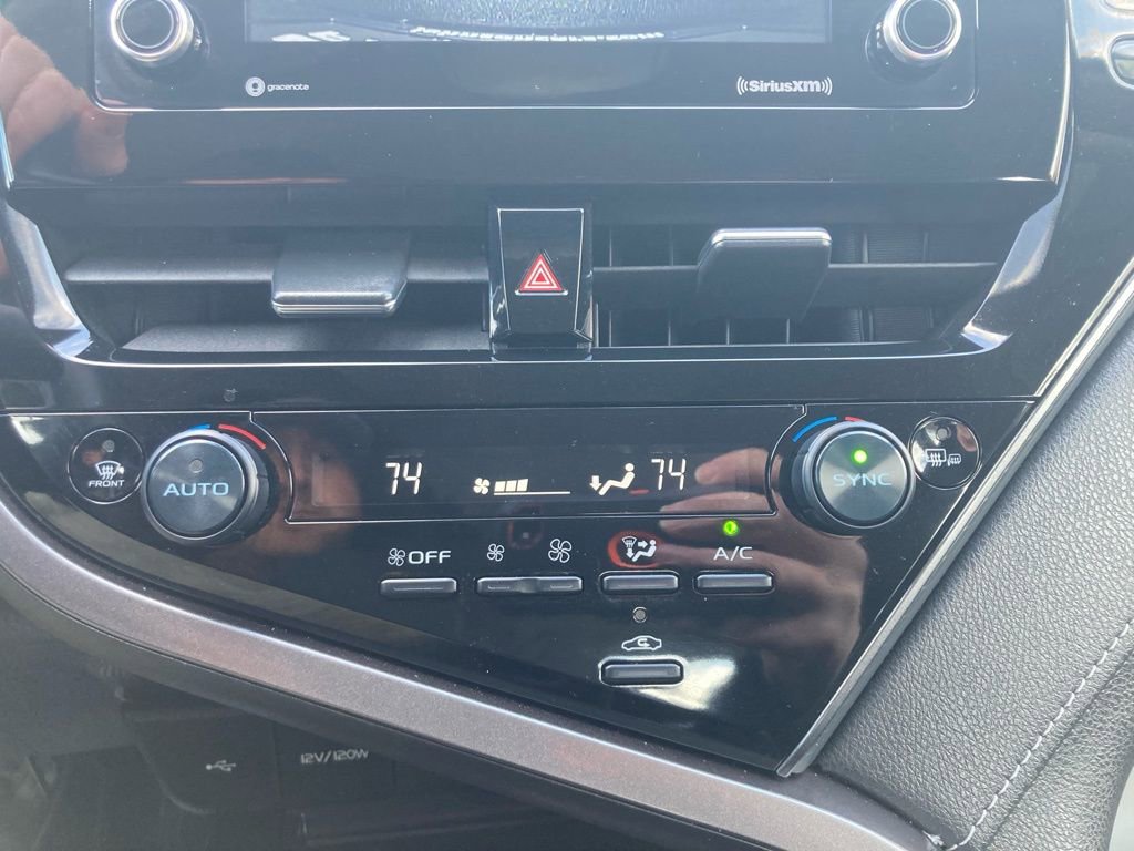 Used 2023 Toyota Camry SE image 17