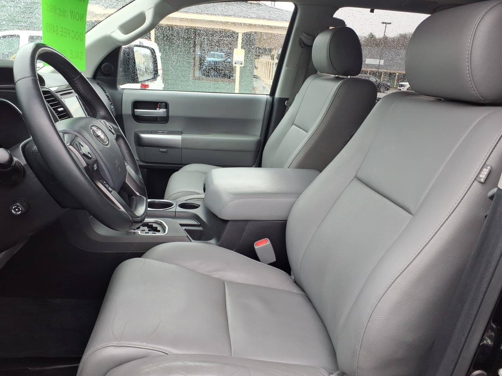 Used 2018 Toyota Sequoia Limited w/ Safety & Convenience Package AWD/4WD image 6