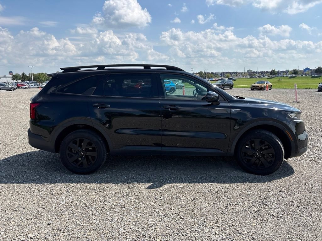 Used 2023 Kia Sorento S AWD/4WD image 11