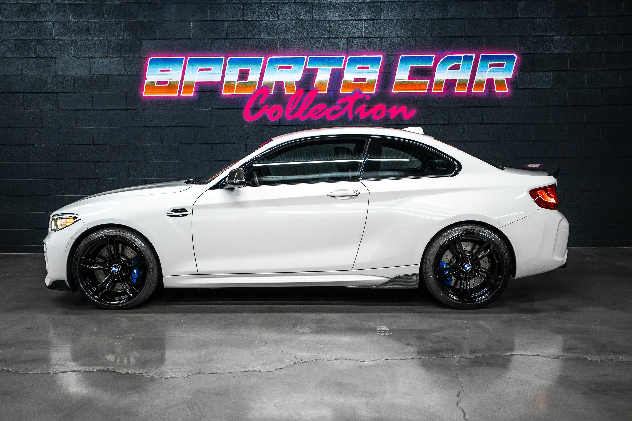 Used 2017 BMW M2 RWD image 2