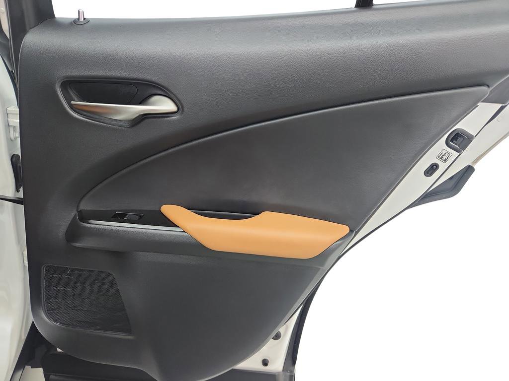 Used 2020 Lexus UX 250h w/ Premium Package AWD/4WD image 28