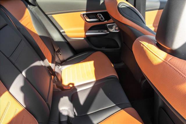 New 2026 Mercedes-Benz GLC 300 4MATIC image 24