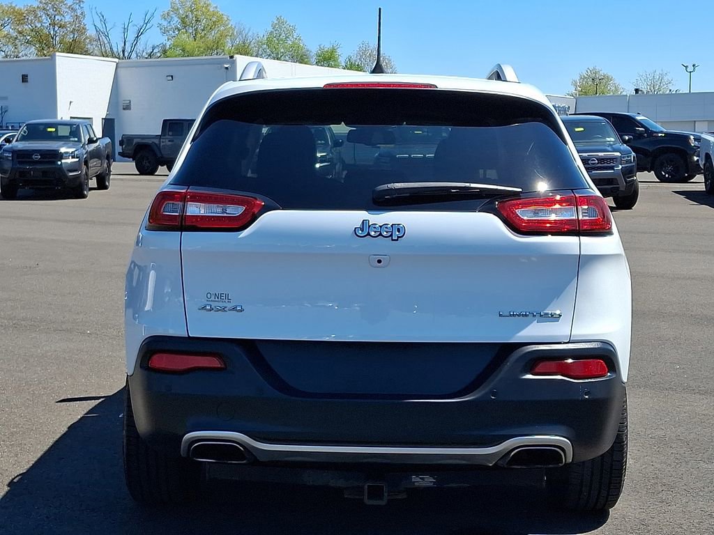 Used 2018 Jeep Cherokee Limited AWD/4WD image 5