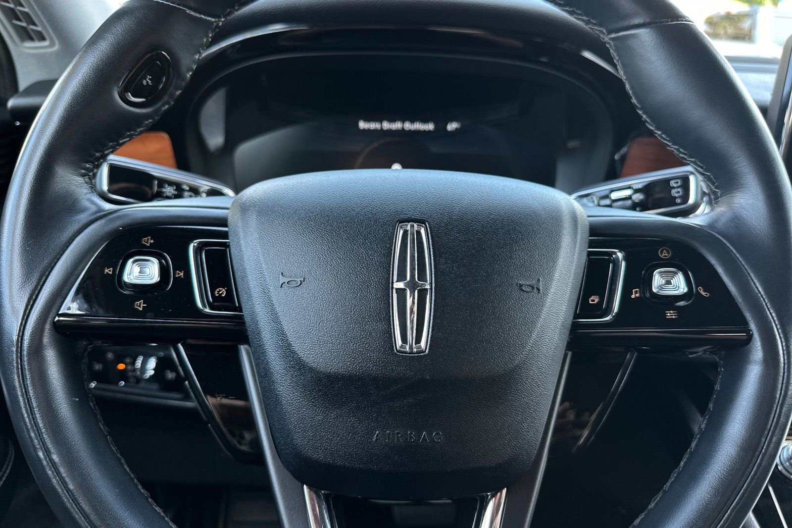 Used 2022 Lincoln Corsair Reserve FWD image 23