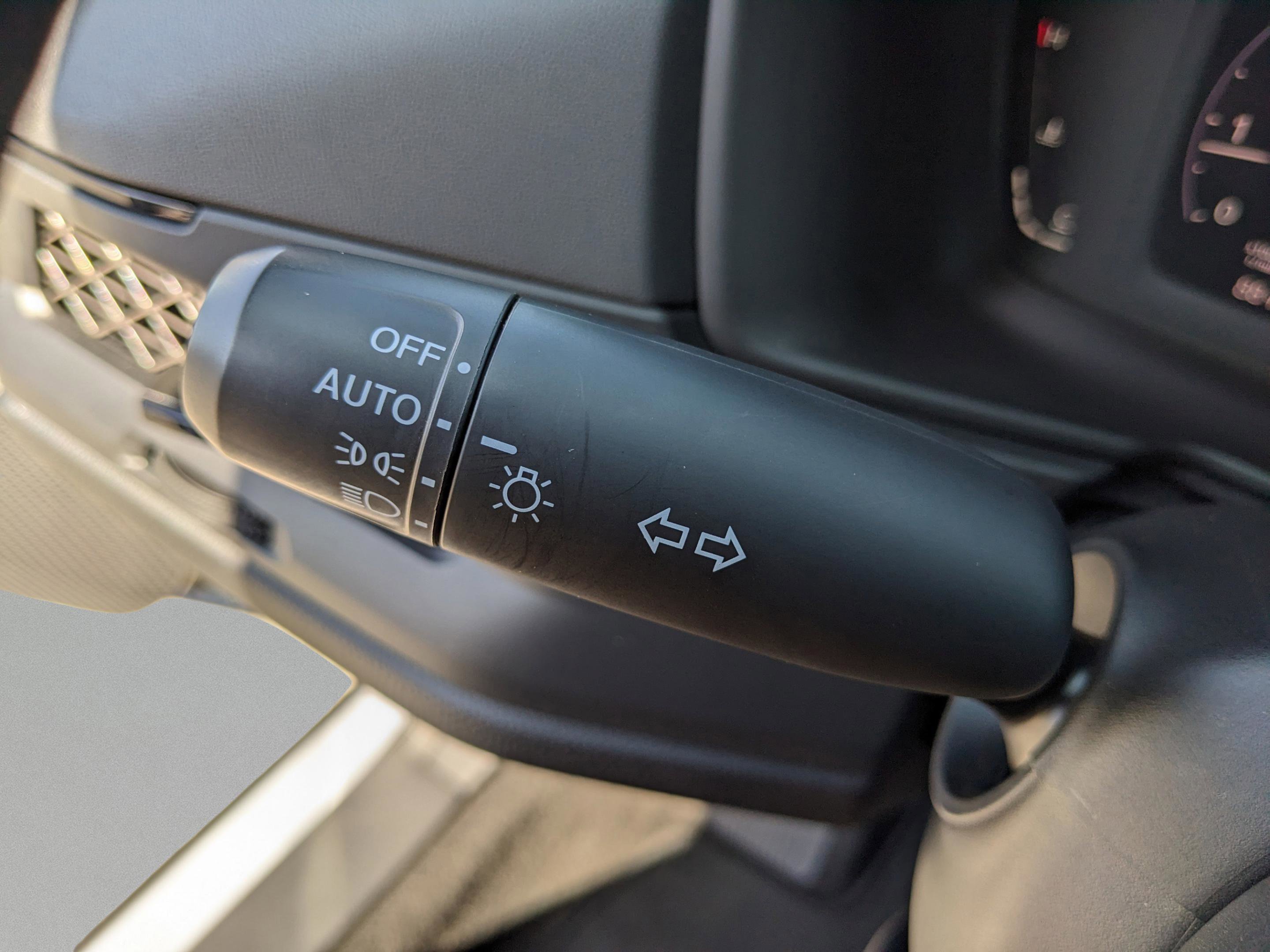 Used 2025 Honda Accord LX image 32
