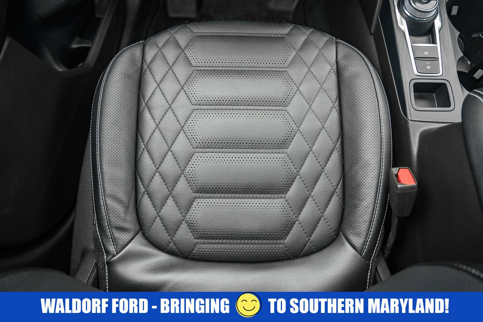 Used 2023 Ford Escape SE w/ PHEV Premium Package image 32