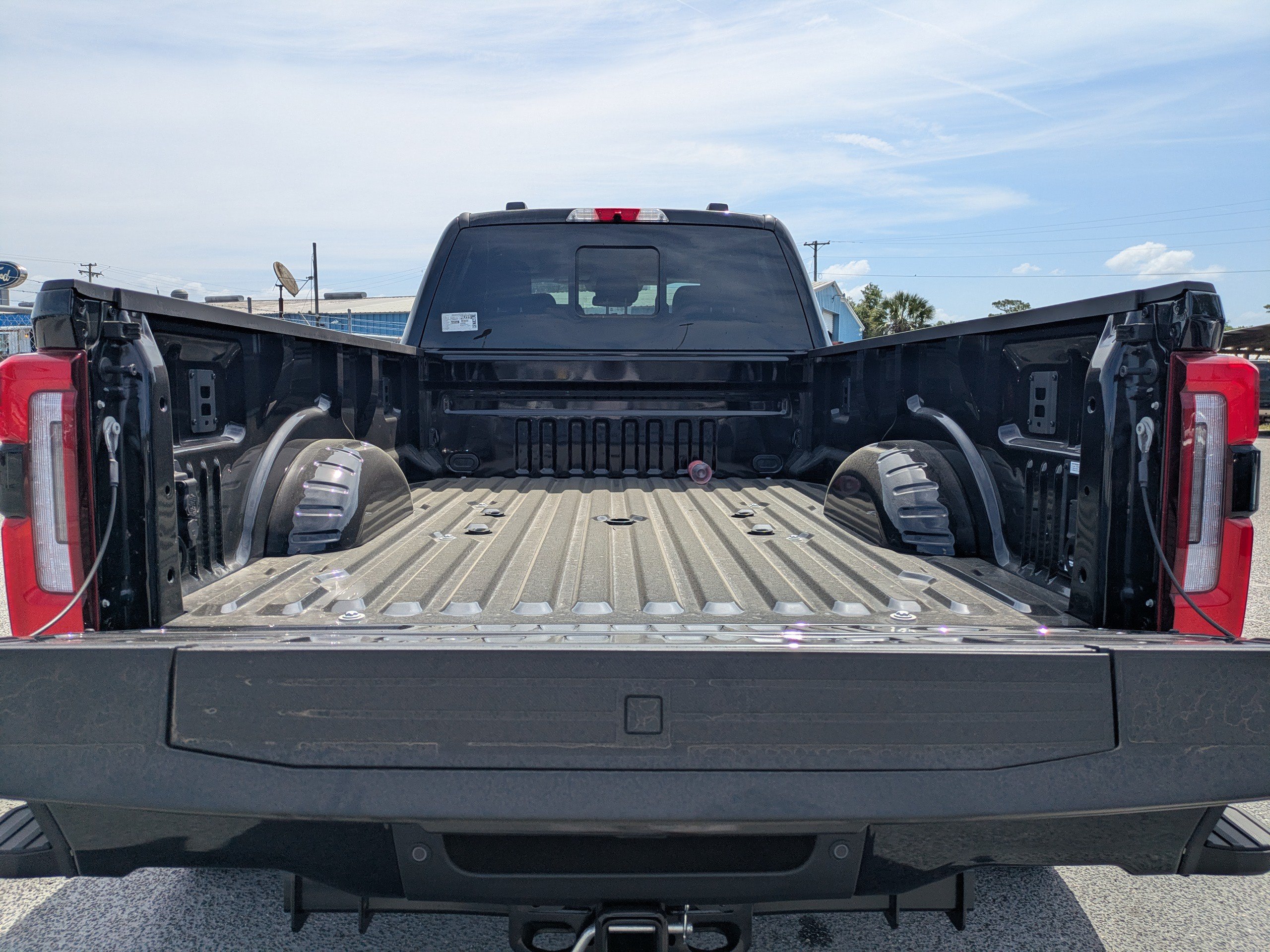 Used 2026 Ford F450 Platinum w/ Platinum Plus Package AWD/4WD image 11