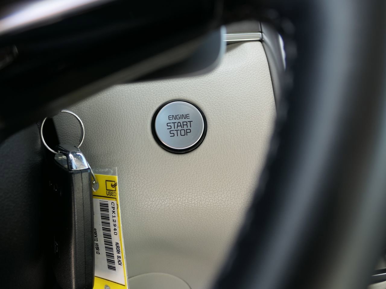 Used 2023 Kia Sorento EX image 16