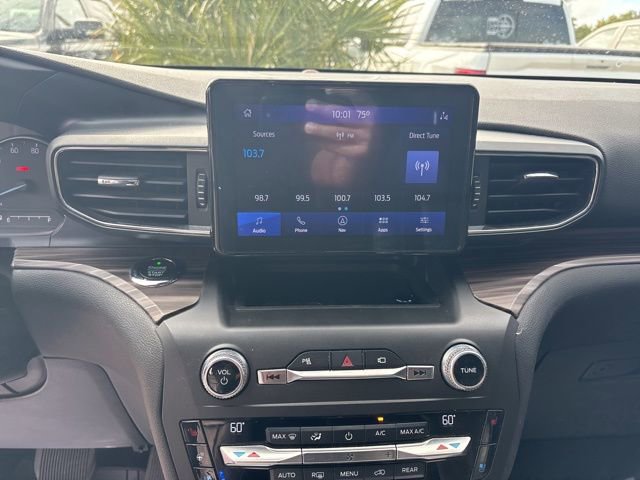 Used 2020 Ford Explorer Limited image 12