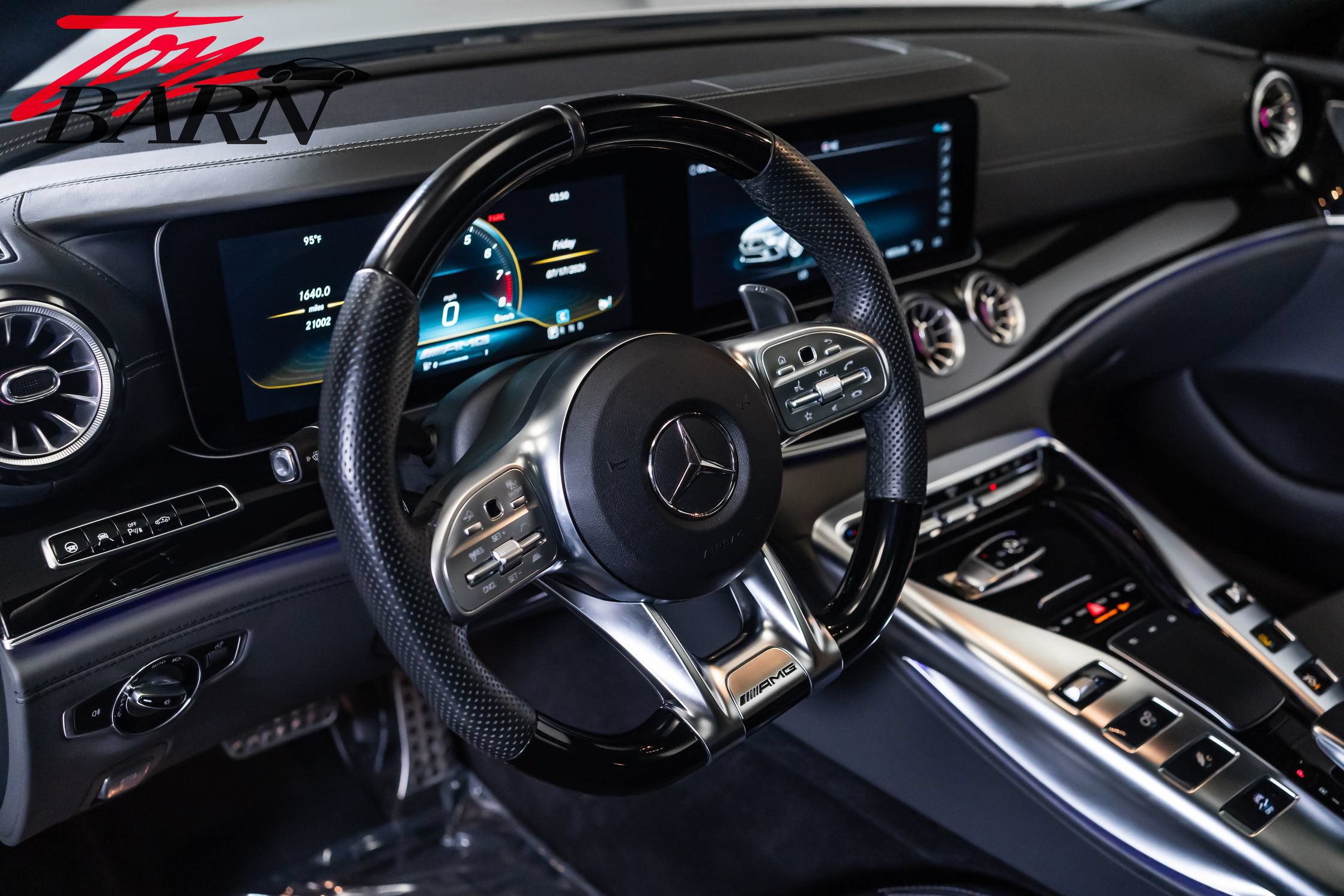 Used 2020 Mercedes-Benz AMG GT 63 image 28