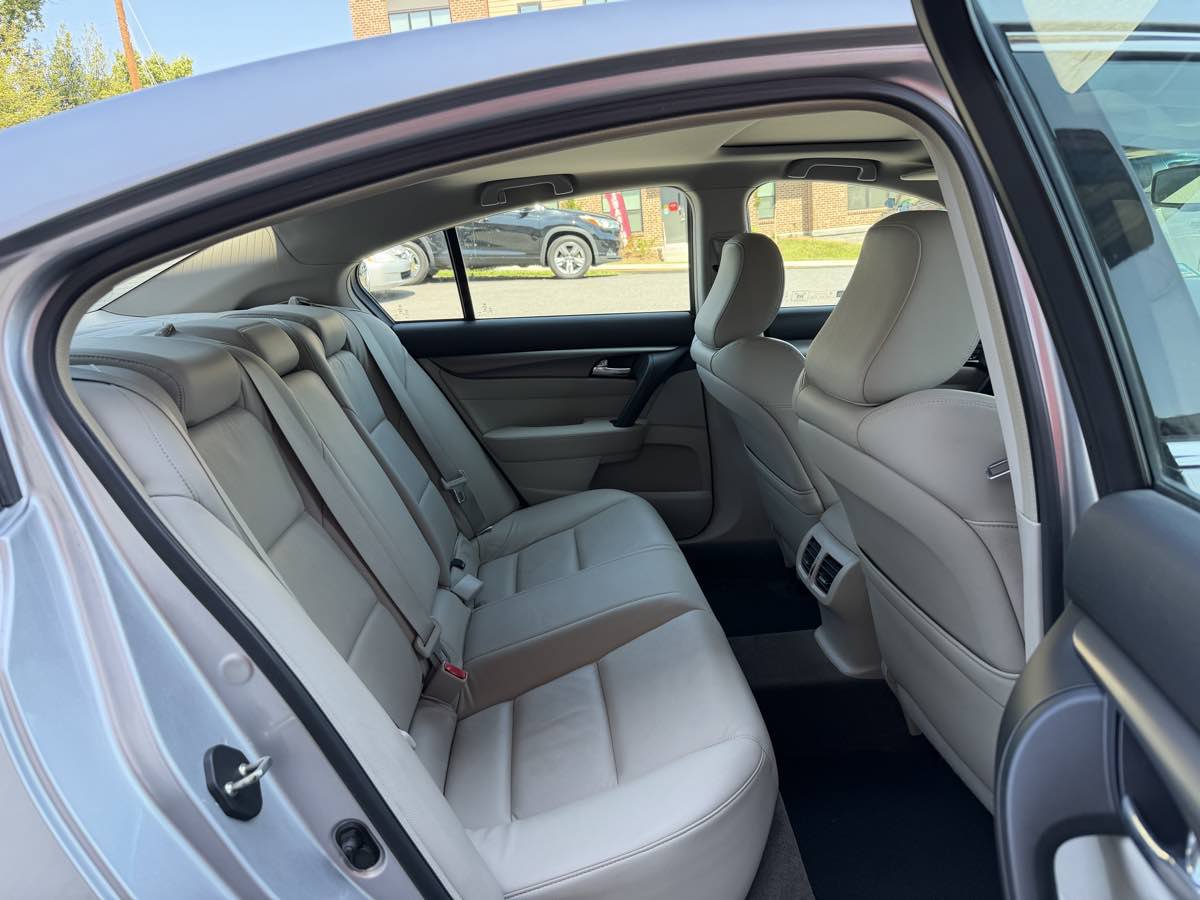 Used 2012 Acura TL FWD image 12