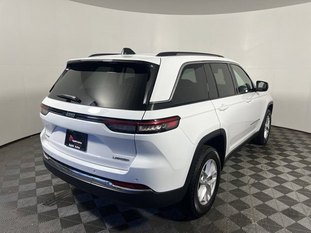 Certified 2023 Jeep Grand Cherokee Laredo w/ Luxury Tech Group I AWD/4WD image 12