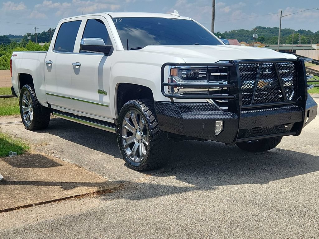 Used 2018 Chevrolet Silverado 1500 High Country AWD/4WD image 1