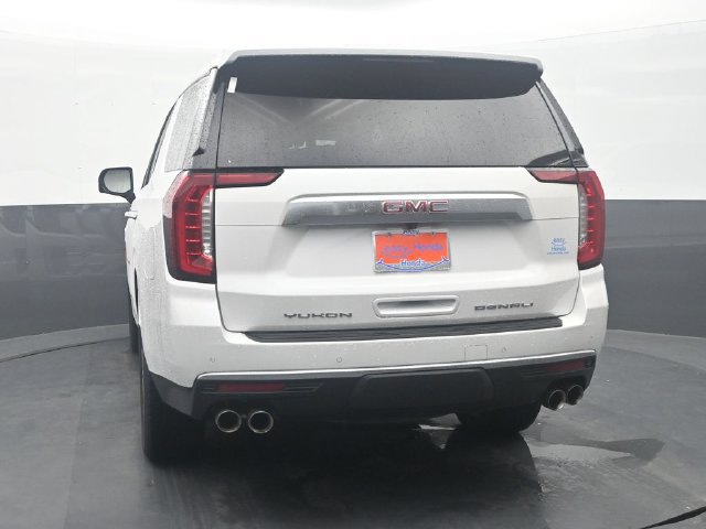 Used 2024 GMC Yukon Denali RWD image 6
