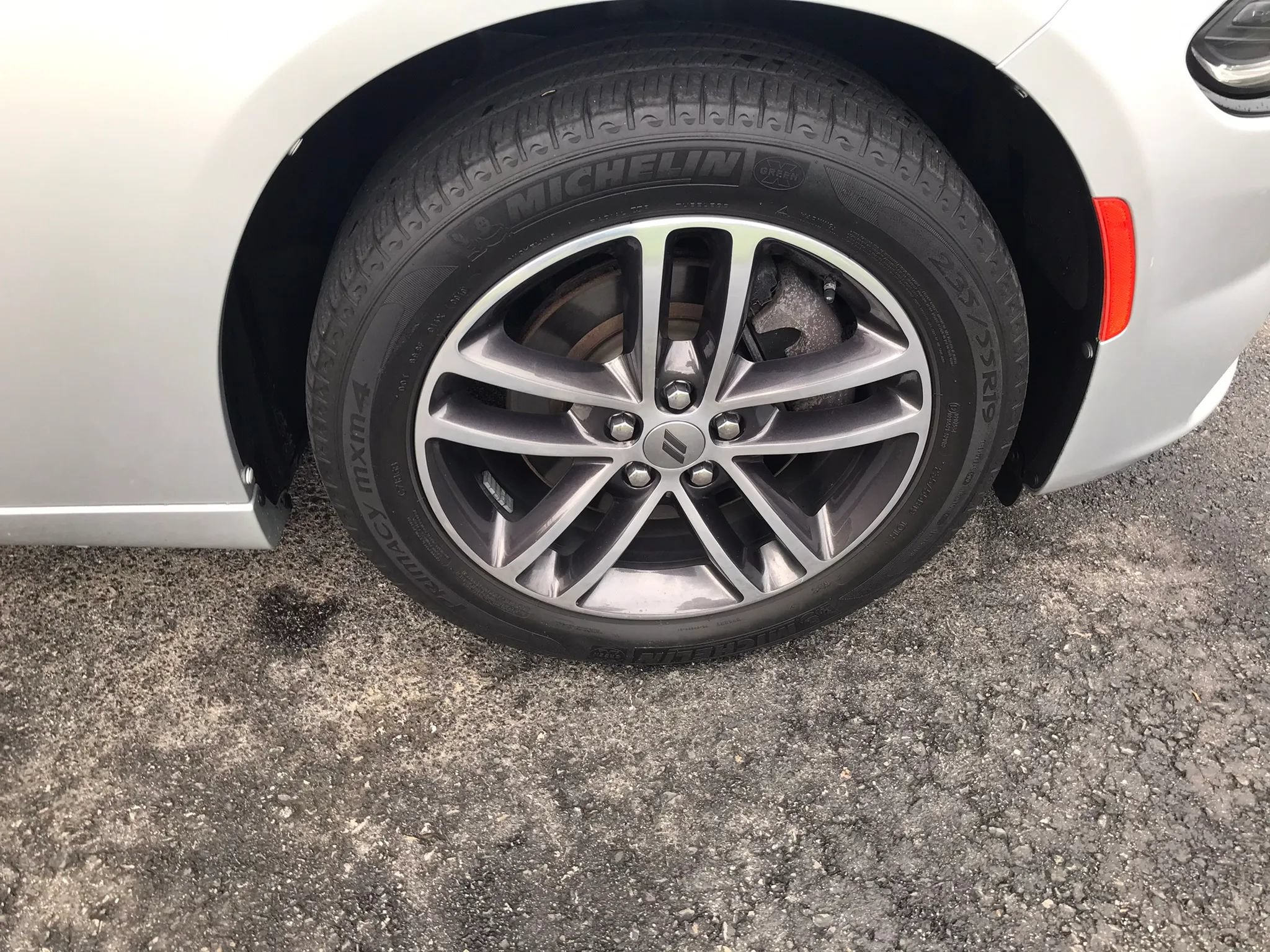 Used 2019 Dodge Charger SXT AWD/4WD image 45