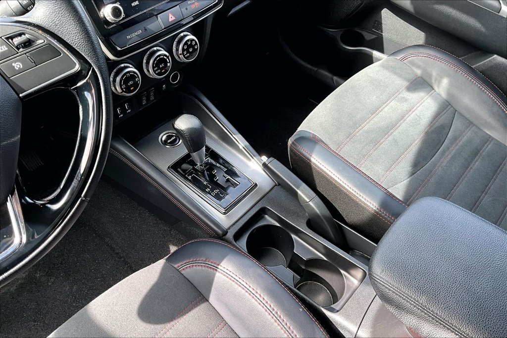 Used 2025 Mitsubishi Outlander Sport AWD image 15