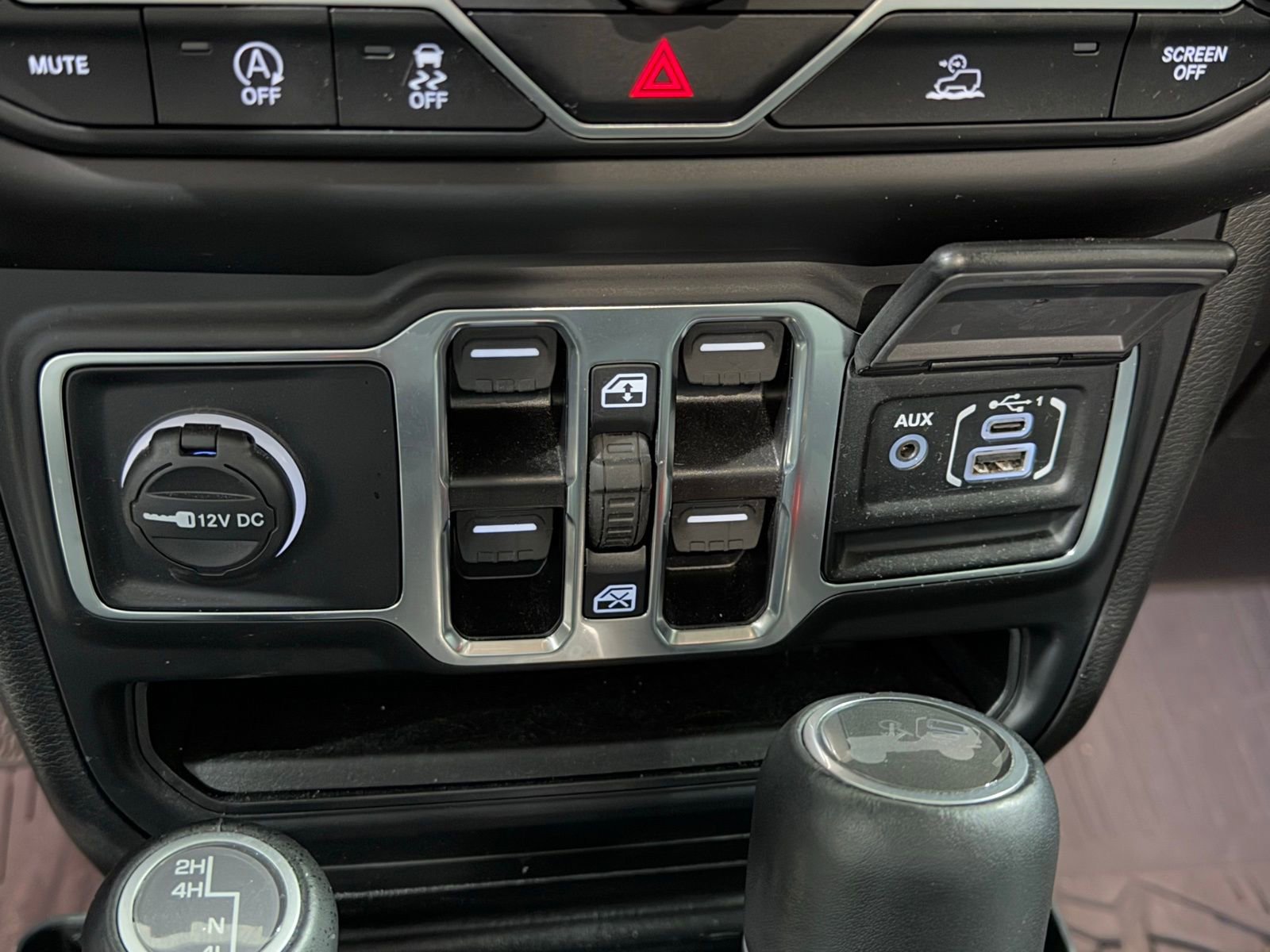 Certified 2023 Jeep Wrangler Unlimited Sahara image 27