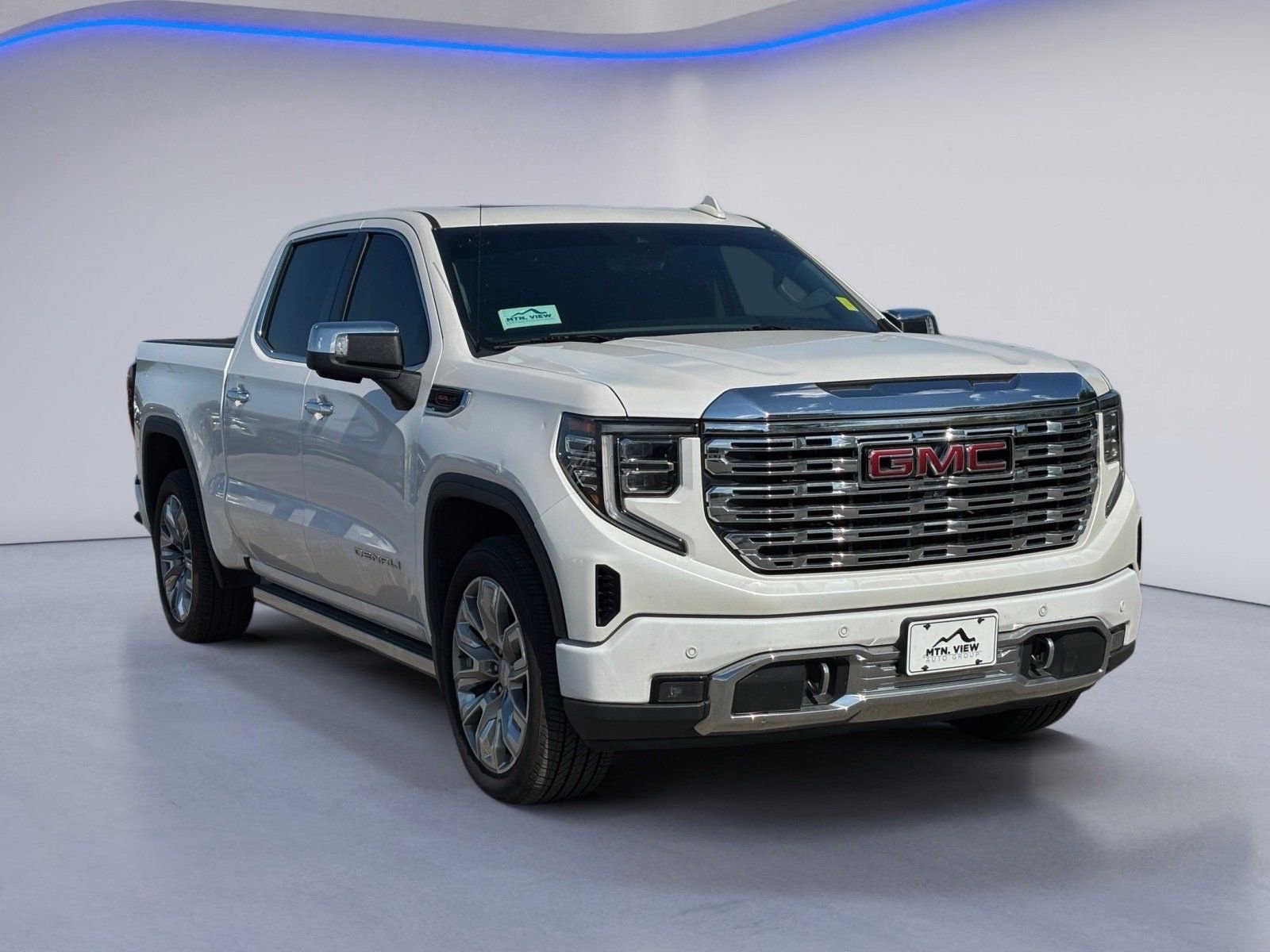 Used 2023 GMC Sierra 1500 Denali AWD/4WD image 10